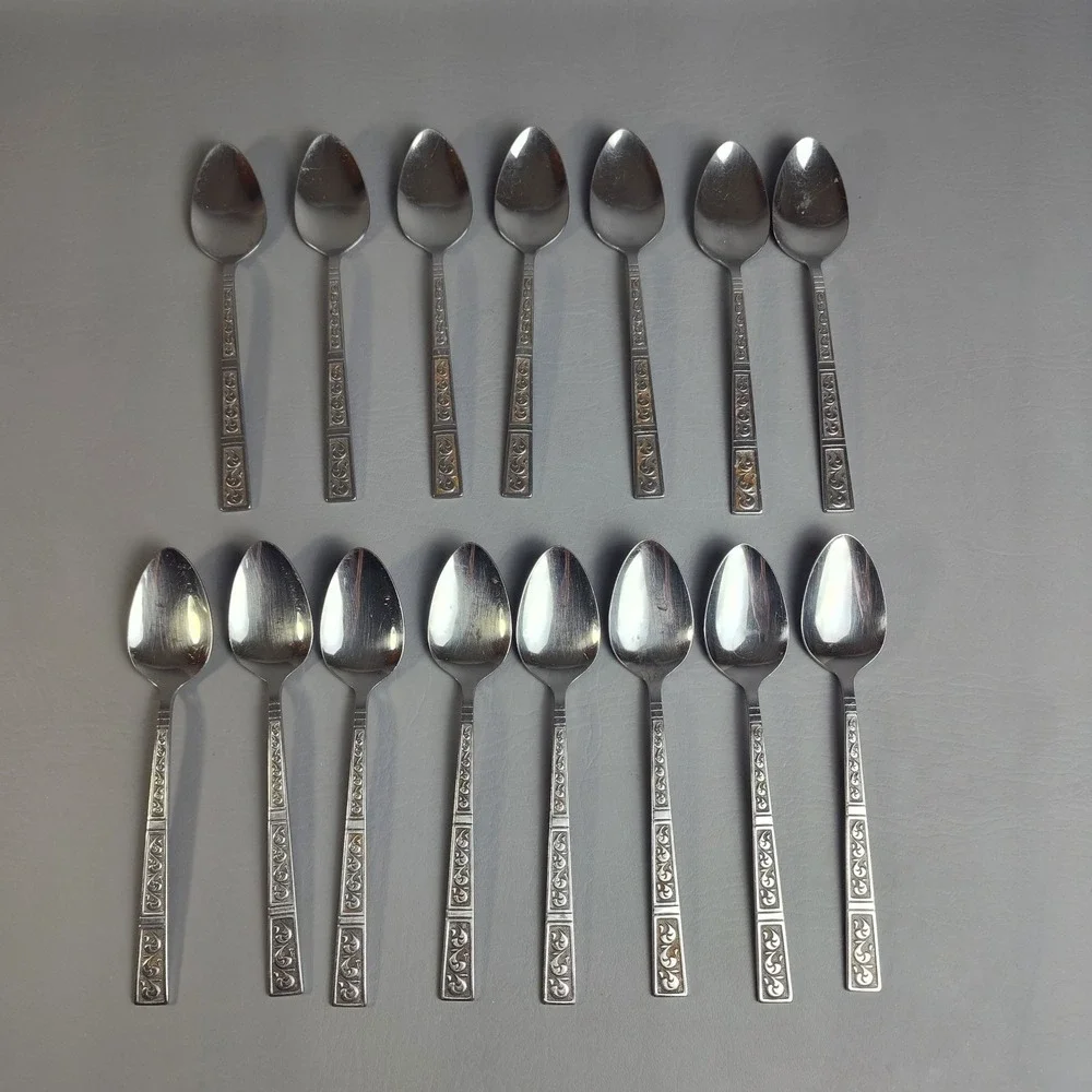 Vintage Riviera RIF4 Stainless Flatware Japan Set Of 43 Scroll Black Textured